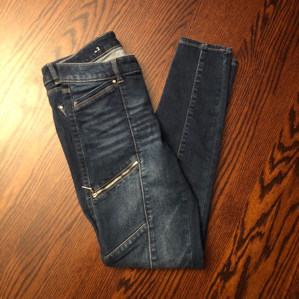 White House Black Market Skinny Ankle Jeans